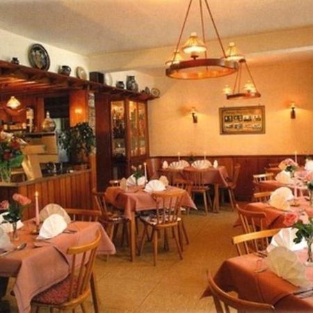 Bayerischer Hof Amorbach Extérieur photo